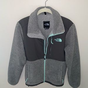 North face fleece jacket like new condition!